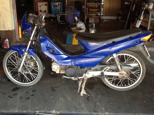 ขาย Honda. Nine