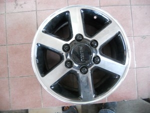 ขายแม็กisuzu d-max 15 หน้าเงาร่องดำถูกๆ