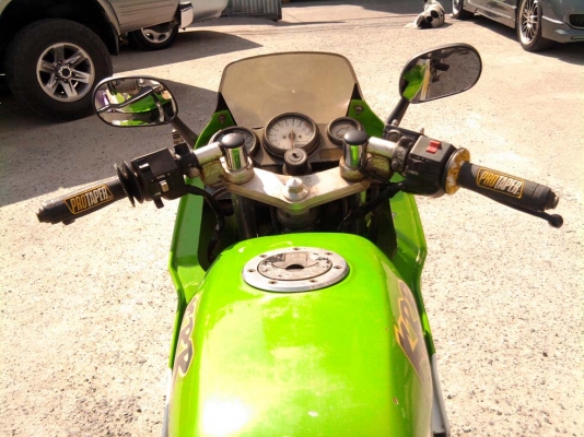 ขออนุญาติขาย  KAWASAKI KR 150 CC. สีเขียวขาว ล้อแม็ก