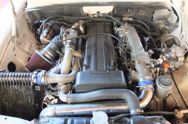 BENZ W114 1J GTE ติดแก๊ส ทำสีแล้ว