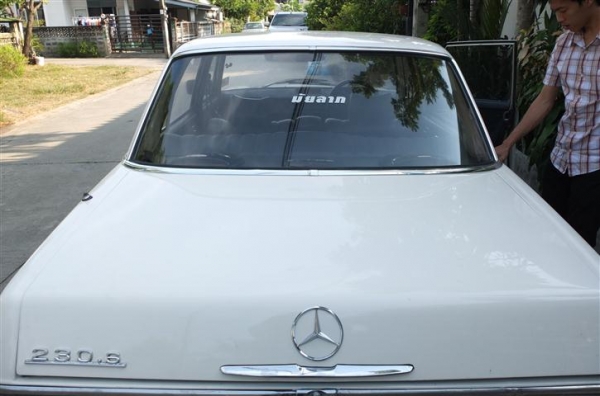 BENZ W114 1J GTE ติดแก๊ส ทำสีแล้ว
