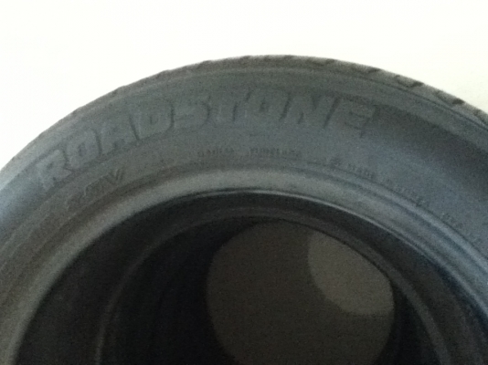 ยาง roadstone 195 55 R15 ยาง roadstone 195 55 R15