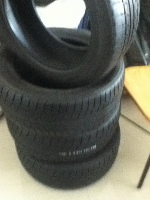 ยาง roadstone 195 55 R15