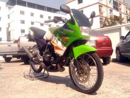ขออนุญาติขาย KAWASAKI KR 150 CC.  มือเดียว เสื้อทอง ล้อเงิน