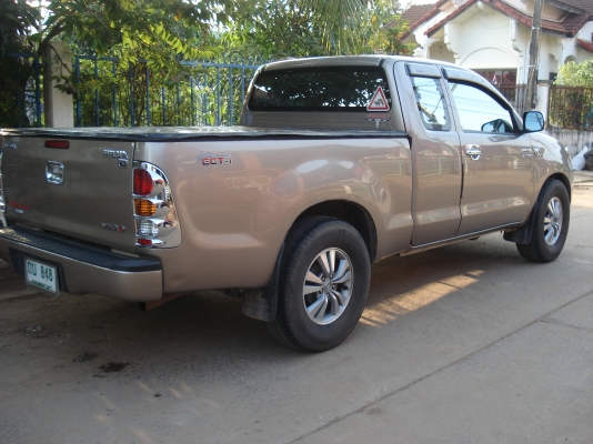 ขายดาวน์ Toyata 2.7 vvti เครื่องเบนซิน ติดแก๊ส LPG หัวฉีด เกียร์ออโต้