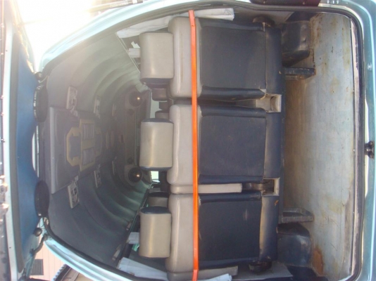 ขายรถตู้หลังคาสูงปี 99 เครื่อง 3000 ดีเซลเดิมๆ ราคาต่อรองได้