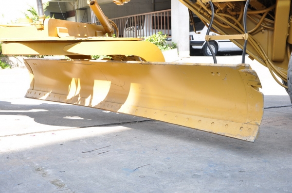 CATERPILLAR  140 H  SN  2ZK04475