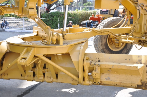 CATERPILLAR  140 H  SN  2ZK04475