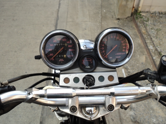 (ลดกระหน่ำ) CB400sfปี98V.Sสวยๆๆเครื่องดีรถพร้อมใช้มีอินวอย(รับเทริน)