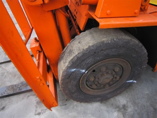 ขายโฟลคลิฟต์ Komatsu FD35.5 ขนาด 3.5 ตัน เครื่องยนตืดีเซล สภาพพร้อมใช่้งานจากญี่ปุ่น