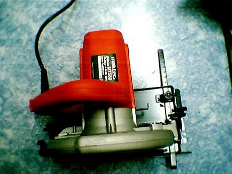 ขายเลื่อยวงเดือน 7" ยี่ห้อ maktec มือสอง