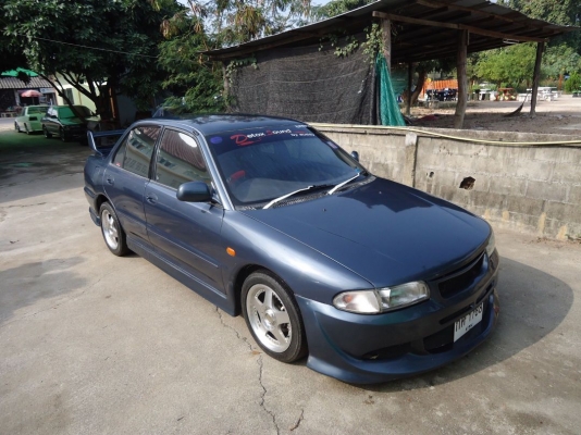 ขาย mitsubishi lancer Ecar ชุดแต่งรอบคัน สวยๆ ราคา 108,000 บาท +++++++++