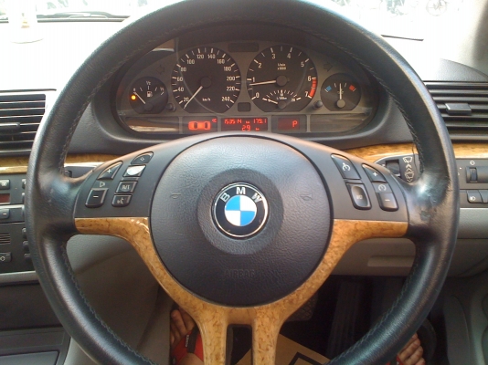 BMW 323iA ปี 2004 E46(ไฟยก) BMW 323iA ปี 2004 E46(ไฟยก)