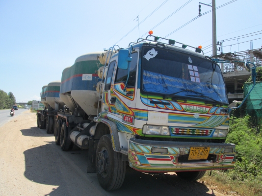 ขาย isuzu deca 320 ราคา 2200000 ขาย isuzu deca 320 ราคา 2200000