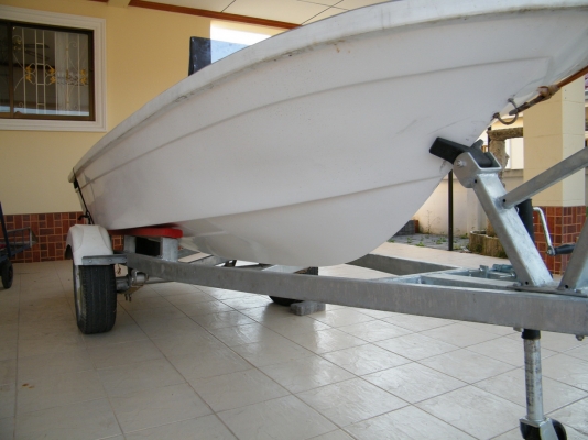 ขายเรือ 13ฟุต + เครื่องยามาฮ่า 15 แรง พร้อมใช้ ราคาถูกๆๆ