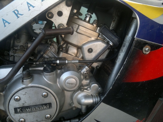ขาย KR 150 cc เสื้อทอง 1855 ขาย 18000 บาท ราคาต่อรองได้