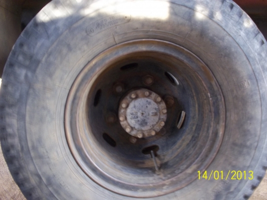 ขาย6ล้อ   ks หัวเก๋งNPRแท้ เครื่อง110แรง ราคา  399000