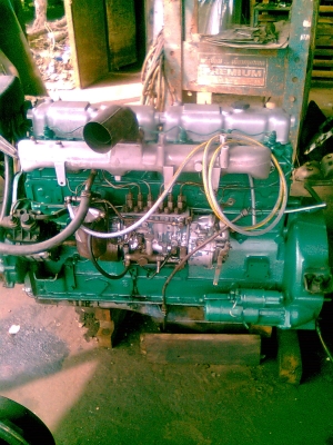 ขายเครื่องNISSAN PD 185HP สภาพใช้งานได้เลย มีอยู่2ตัวให้เลือก