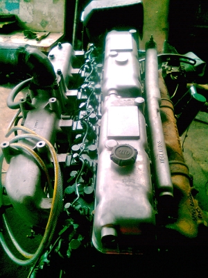 ขายเครื่องNISSAN PD 185HP สภาพใช้งานได้เลย มีอยู่2ตัวให้เลือก