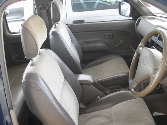 TOYOTA  ไทเกอร์ D4D เครื่อง2500cc ปี 47