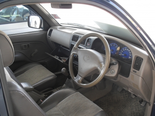 TOYOTA  ไทเกอร์ D4D เครื่อง2500cc ปี 47