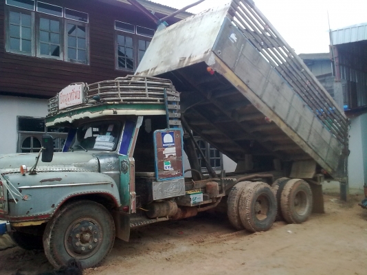 ขายสิบหล้อหน้ายาวสองเพลาดั๊มพวงมาลัยพาวเวอร์