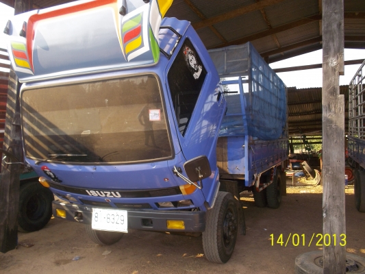 ขาย6ล้อดั๊ม   npr   เครื่อง   4beg1  พวงมาลัยเพาเวอร์