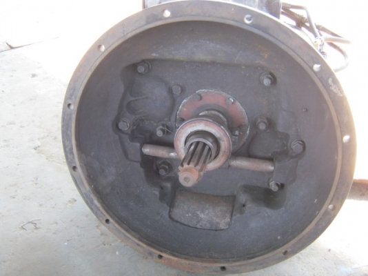 เกียร์ ฟูลเลอร์ อีตัน สภาพสวยพร้อมใช้ครับ อุปกรณ์ครบใส่ได้เลยครับ