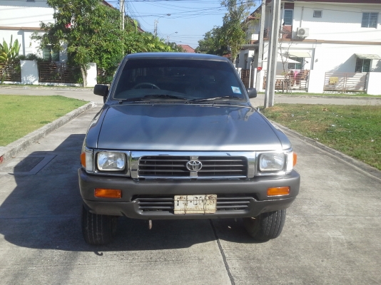 ขาย TOYOTA SR5 4WD ตัวนอกออสเตรเลีย เครื่อง 3L 2.8 ดีเซล แท้เดิม