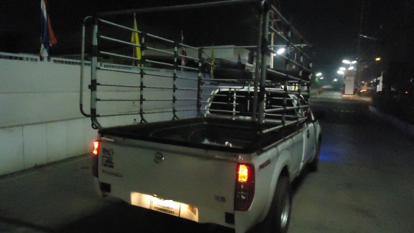 ขายรถคอก นาวาร่า ขายรถคอก นาวาร่า