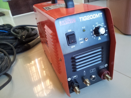 ต้องการ ขายเครื่องเชื่อม TIG  ยี่ห้อ JASIC  รุ่น 200 MT