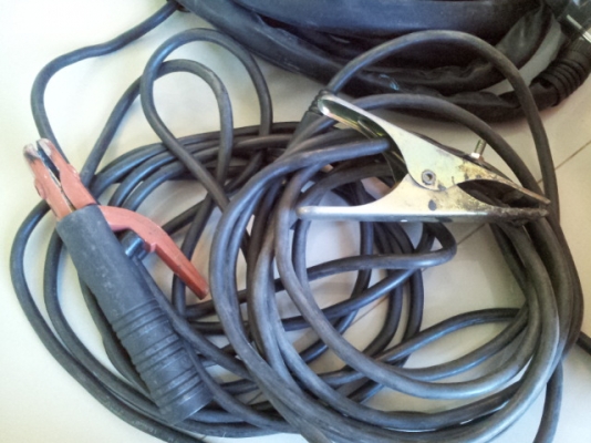 ต้องการ ขายเครื่องเชื่อม TIG  ยี่ห้อ JASIC  รุ่น 200 MT