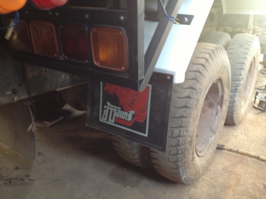 Mitsu FN527TD รถห้างแท้ปี38 สวยทั้งคัน Mitsu FN527TD รถห้างแท้ปี38 สวยทั้งคัน