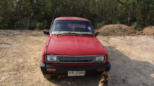 Mazda 1000 ปี 2529