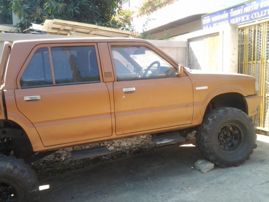 ขายมาสด้า 4ประ ยกสูง 95000