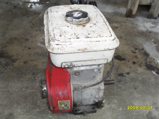 ขายเครื่องยนต์ ฮอนด้า 5.2 แรง สภาพตามรูป