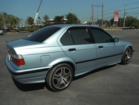 ขายรถบ้าน BMW. E36 ติดแก๊ส lpg.หัวฉีด แม็ก17&quot; สภาพสวยมากครับ