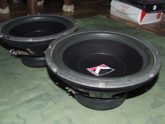 ขายลำโพง  KICKER U.S.A.