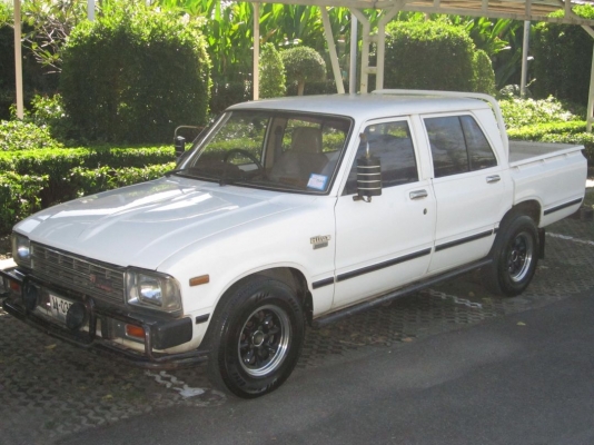 30ปียังสวยเดิมได้ขนาดนี้ !Toyota LN40ม้ากระโดดดีเซล4ประตูตัวนอกปี83 คันแรกๆในภาคเหนือ มือเดียวสวยเดิมแท้สมบูรณ์ต้องติด 1ใน5 (กทม.)