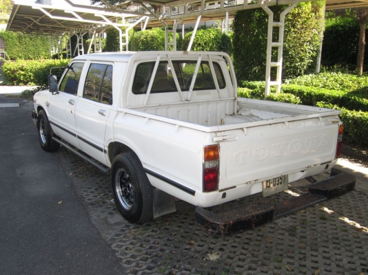 30ปียังสวยเดิมได้ขนาดนี้ !Toyota LN40ม้ากระโดดดีเซล4ประตูตัวนอกปี83 คันแรกๆในภาคเหนือ มือเดียวสวยเดิมแท้สมบูรณ์ต้องติด 1ใน5 (กทม.)