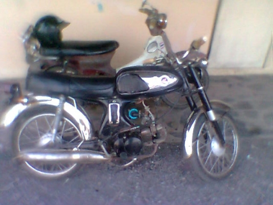 Honda S 90   No Book