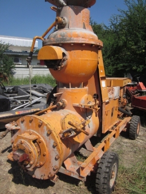 ขาย-เครื่องผสมคอนกรีต/ เครื่องยิงปูน SANWA: S4C-1T เครื่องยนต์ด๊อช (DOHC) ดีเซล 2 สูบ