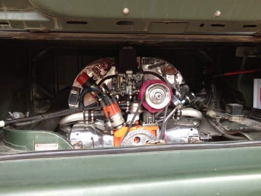 ขายโฟลค์ตู้ สีเขียว ตู้ทึบ สภาพดี สนใจโทร 0868464333