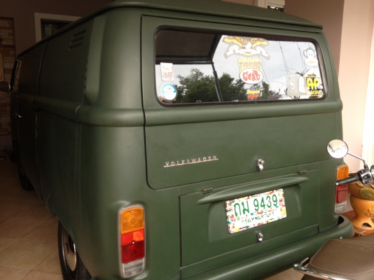 ขายโฟลค์ตู้ สีเขียว ตู้ทึบ สภาพดี สนใจโทร 0868464333