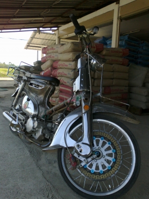 ขายด่วน ! C70 เครื่อง LIFAN 150 ราคา 16900 บาท เอกสารอินวอย ขายด่วน ! C70 เครื่อง LIFAN 150 ราคา 16900 บาท เอกสารอินวอย