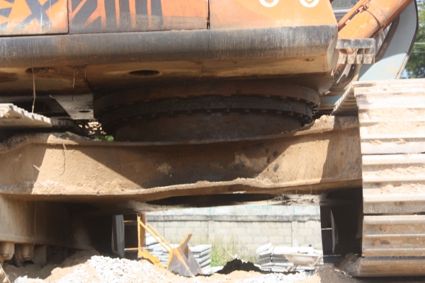 ขายแบคโฮฮิตาชิ200-2