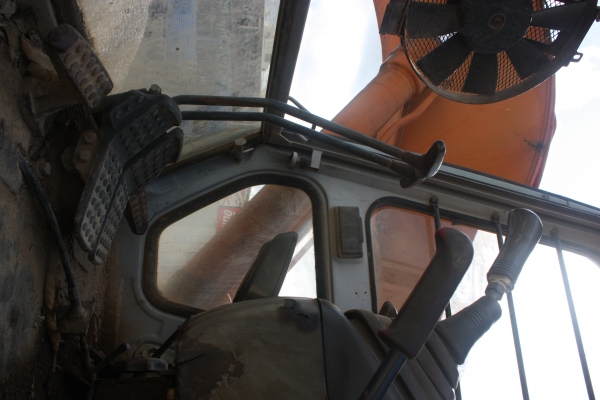 ขายแบคโฮฮิตาชิ200-2