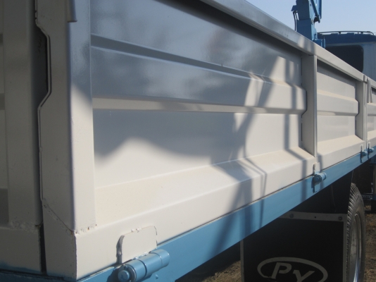 ขายกะบะเปิดข้างยาว6,50เมตรสภาพพร้อมใช้