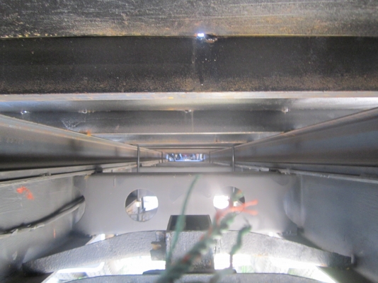 ขายกะบะเปิดข้างยาว6,50เมตรสภาพพร้อมใช้