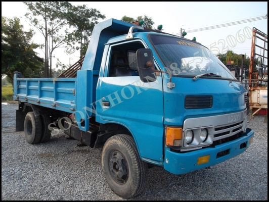 ขายด่วน รถบรรทุก 6 ล้อดั้ม ISUZU KT26 100 แรง ฝาดำ สภาพเดิมสวย พร้อมใช้งาน ราคาสุดคุ้ม